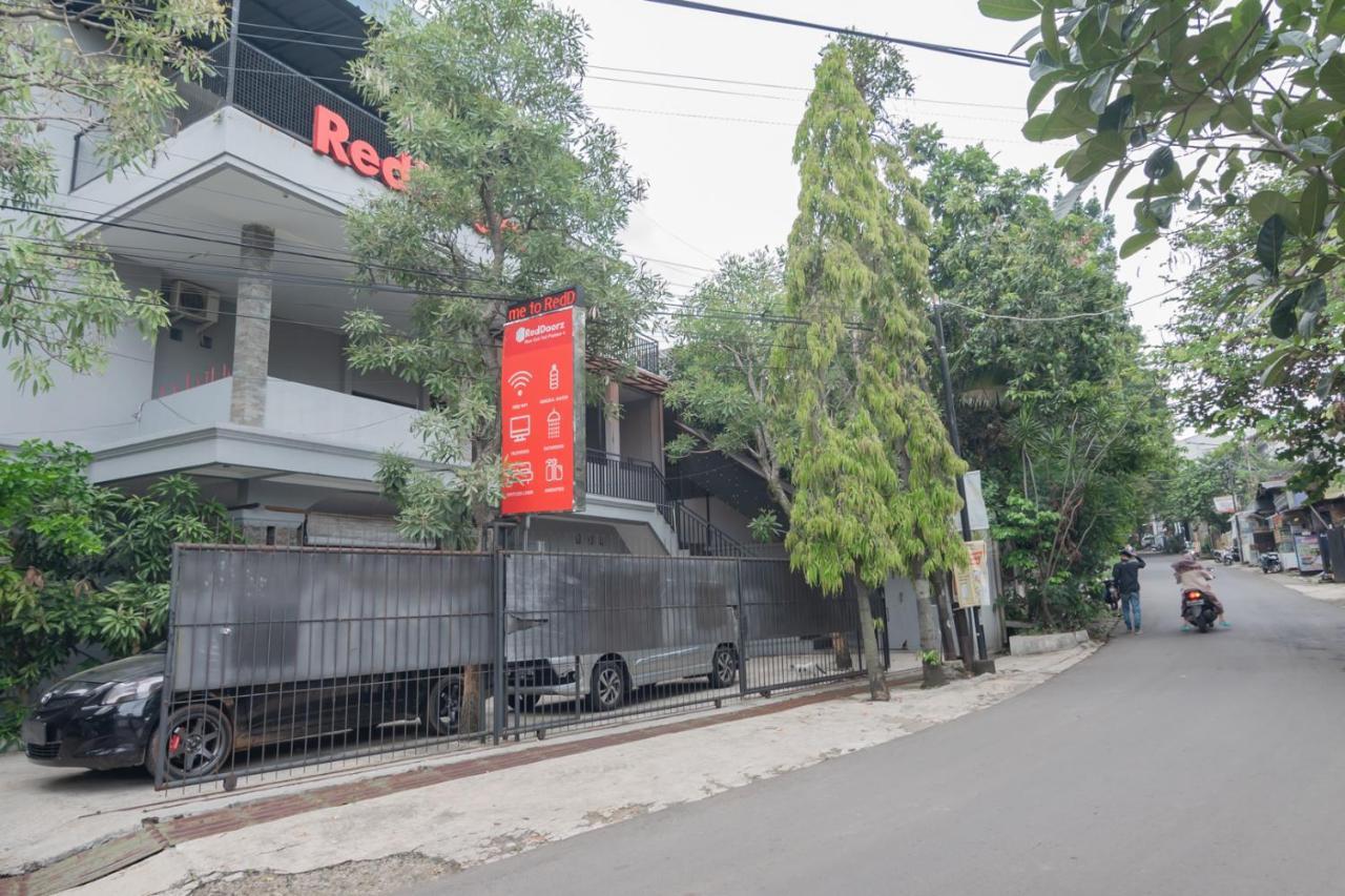 Hotel Reddoorz Near Exit Toll Pasteur 4 Bandung Esterno foto
